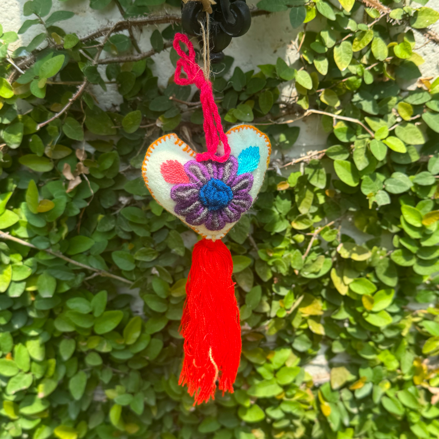 Handmade heart hanging car tassel| Hand-knit in Mexico | bag charm | car charm | car accessory | Set of 5, 10, 15, and 20 available!
