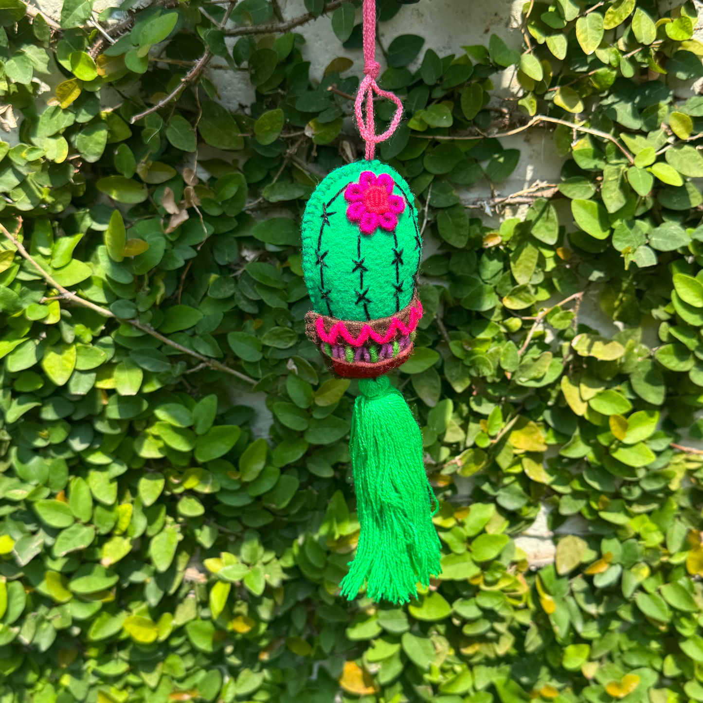 Hanging cactus car tassels | Handmade in Mexico | Bag charm | Car accessory | Rearview mirror hanging charm