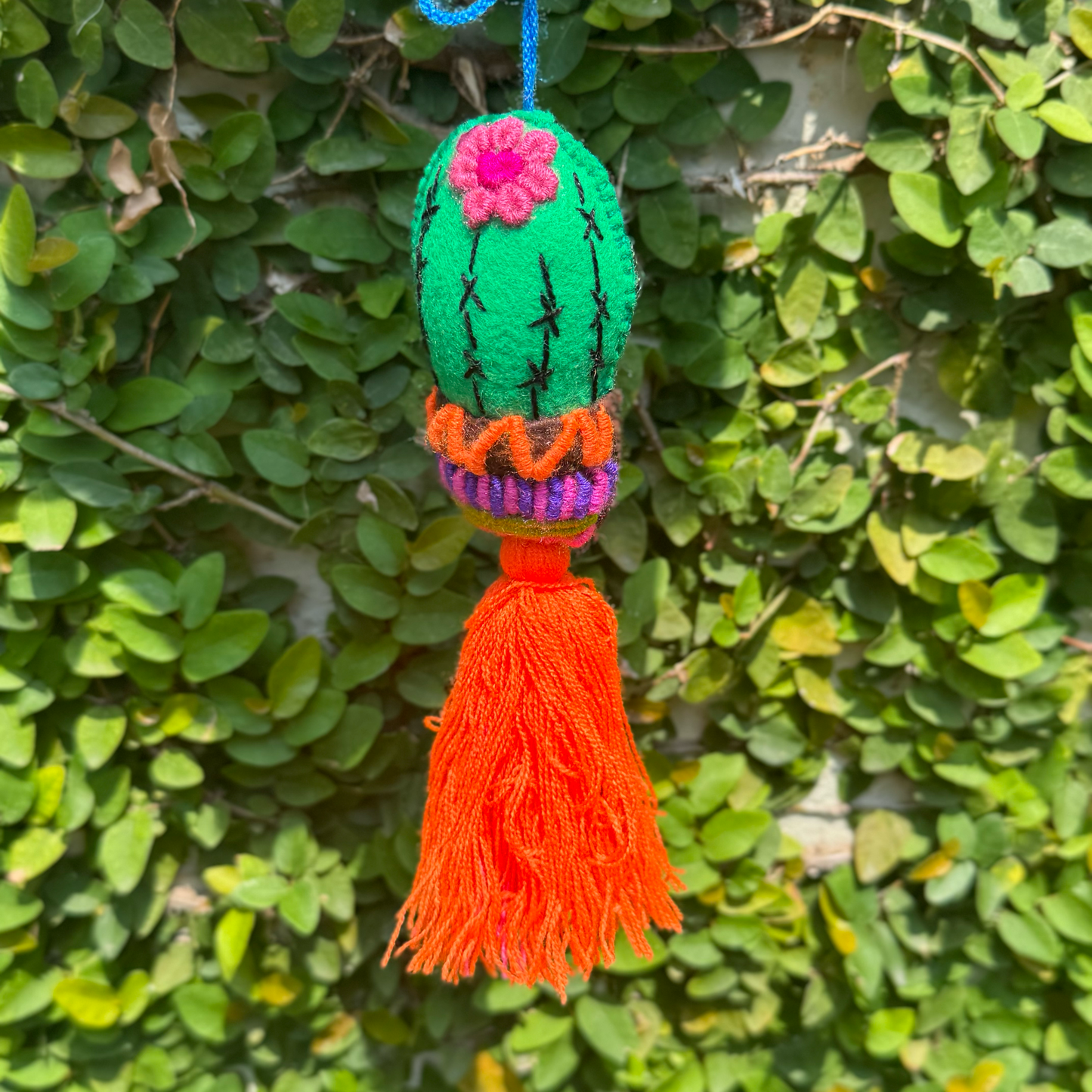 Hanging cactus car tassels | Handmade in Mexico | Bag charm | Car accessory | Rearview mirror hanging charm