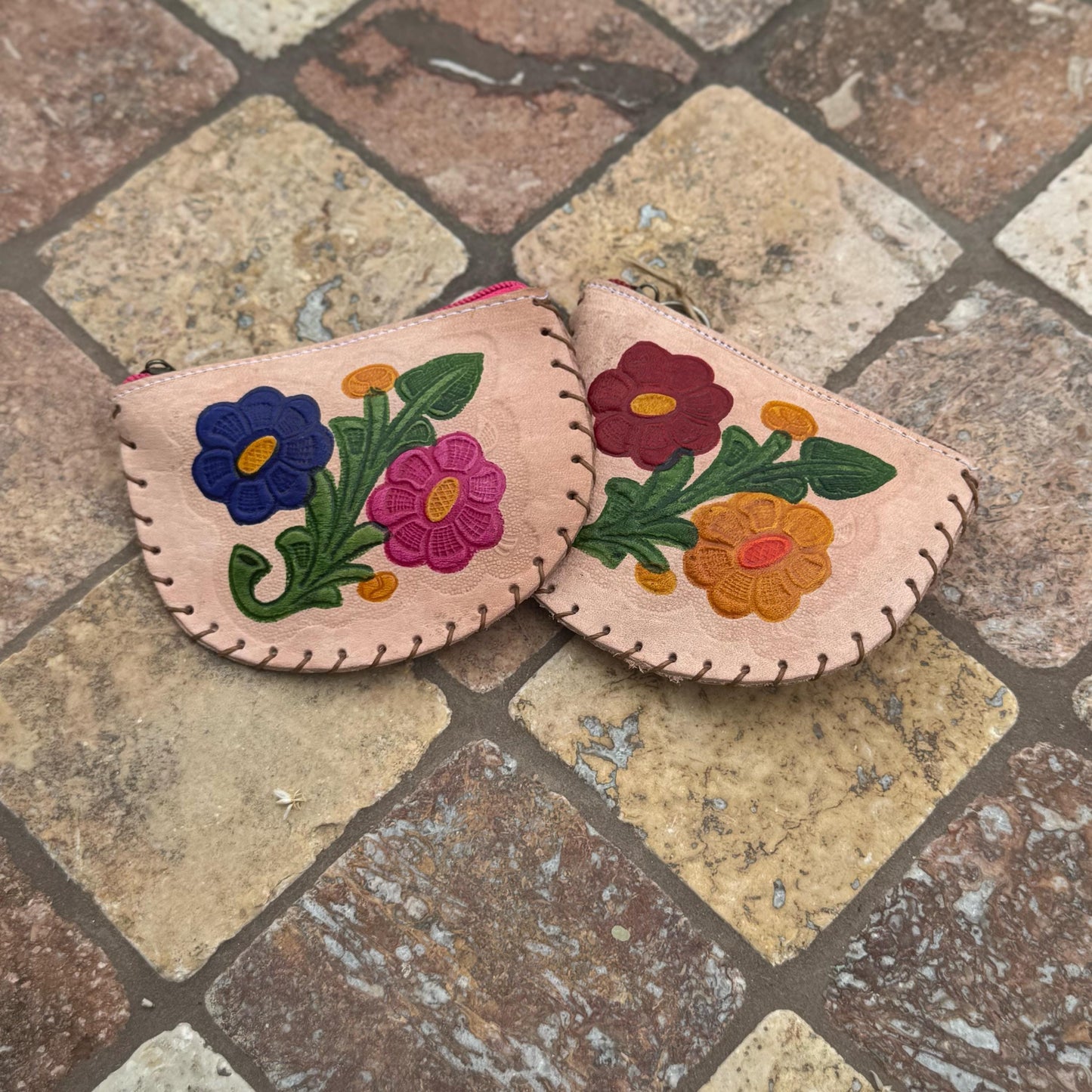 Frida kahlo and floral 5 in. leather purses | Handmade in Mexico | Coin purse | everyday use | bag